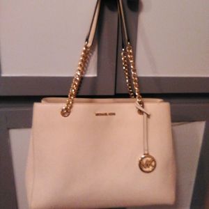 Michael kors shoulder bag